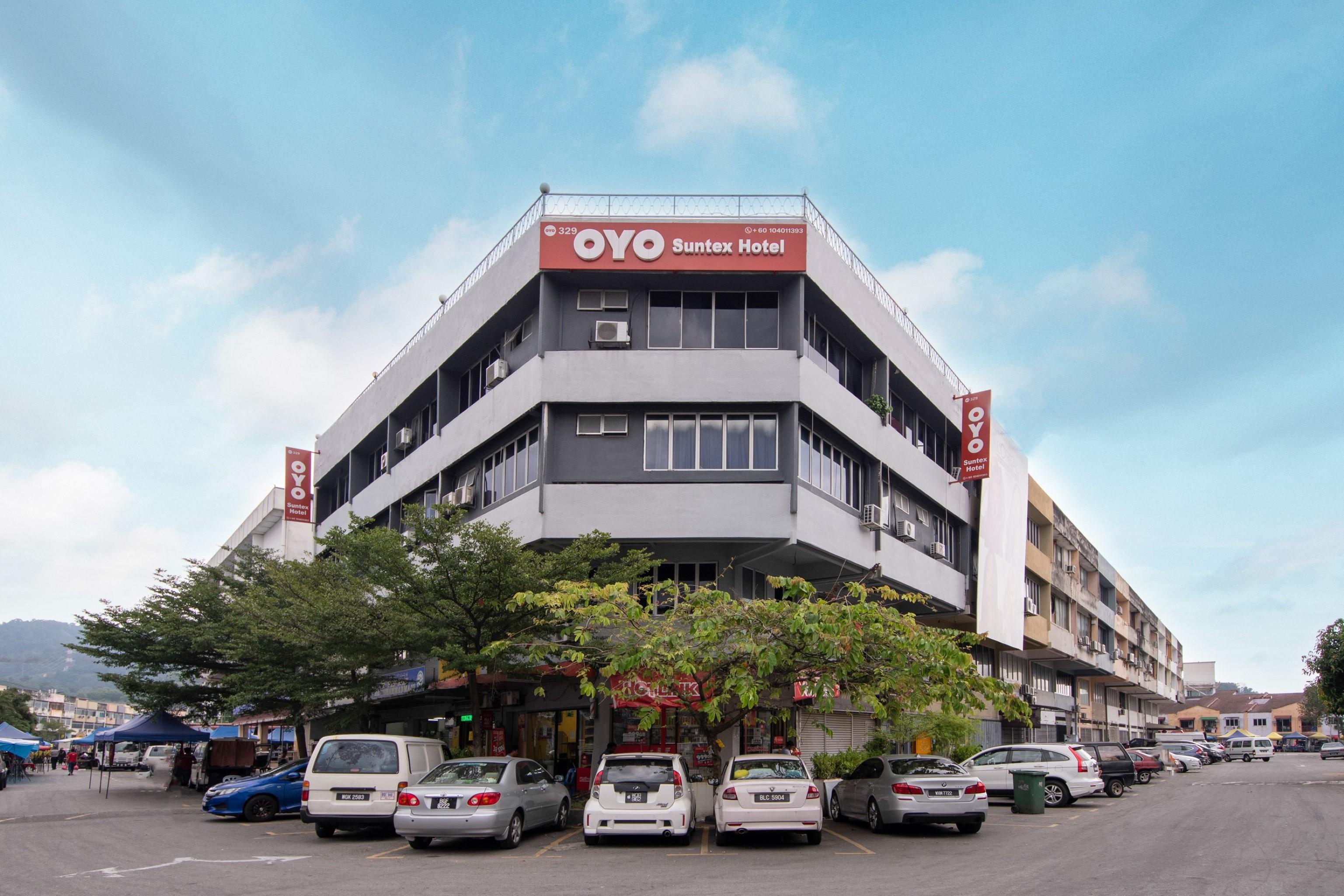 Oyo 329 Suntex Hotel Ампанг Екстер'єр фото
